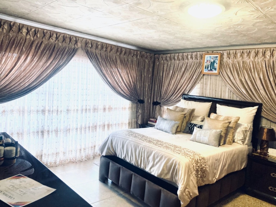 3 Bedroom Property for Sale in Mabopane Unit M North West